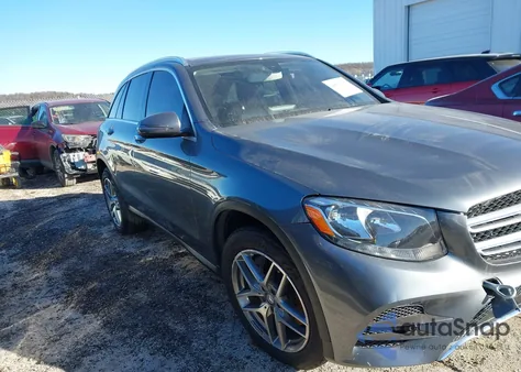 2016 Mercedes-Benz Glc 300 4Matic z USA, uszkodzony, nr VIN WDC0G4KB8GF011377